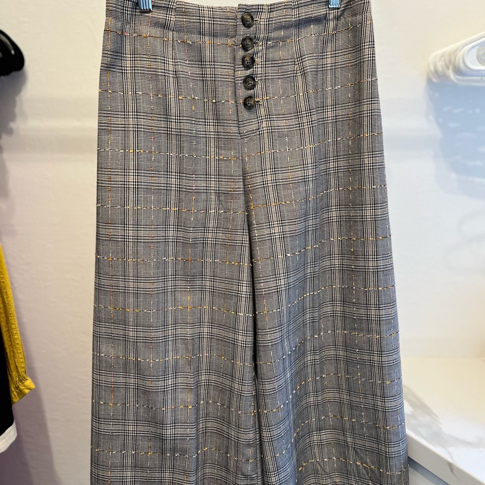 Wide leg cropped Anthropologie plant